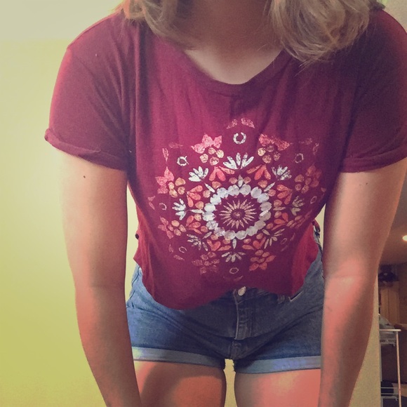 Small Garage crop top - Picture 1 of 4